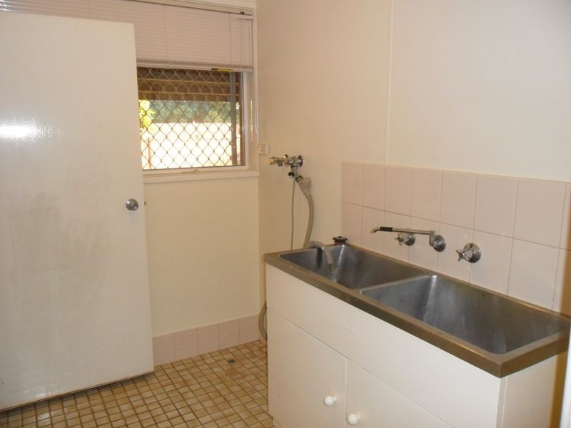 152 Giles Crescent, Dampier WA 6713