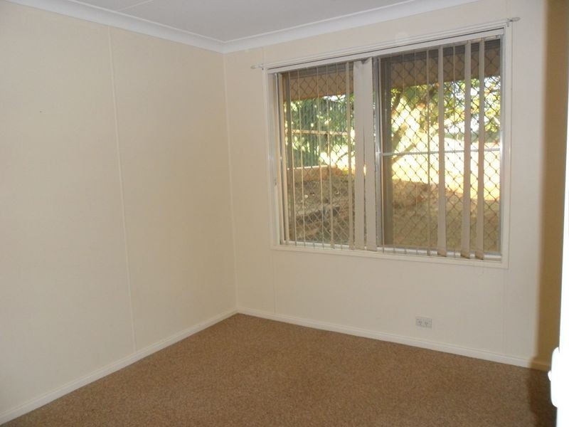 152 Giles Crescent, Dampier WA 6713