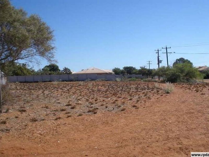 2 Burt Close, Onslow WA 6710