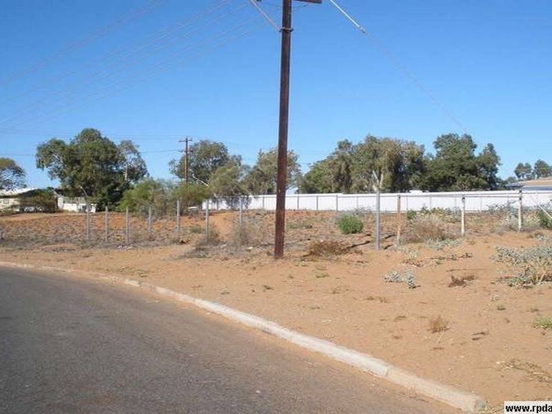 4 Burt Close, Onslow WA 6710