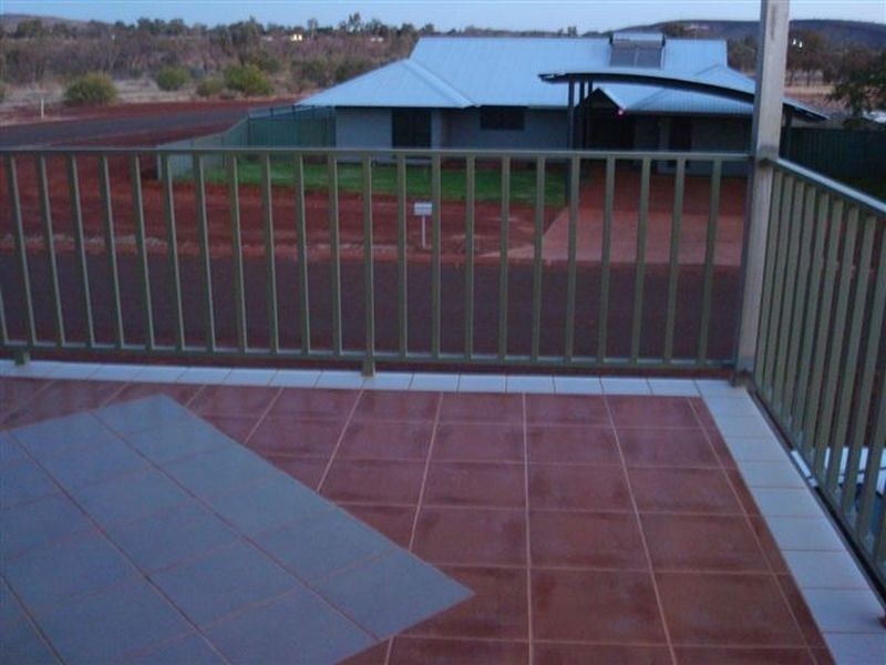 221 Cogelup Way, Tom Price WA 6751