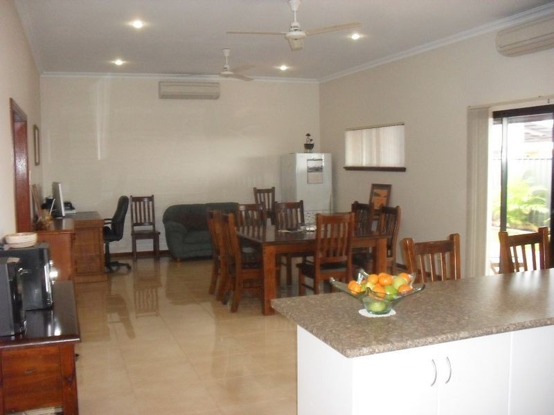 14 Gardugarli Drive, Baynton WA 6714