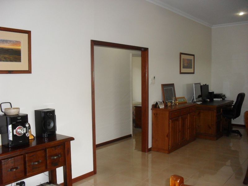 14 Gardugarli Drive, Baynton WA 6714