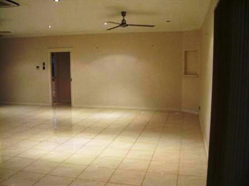 18 Bowerbird Drive, Karratha WA 6714