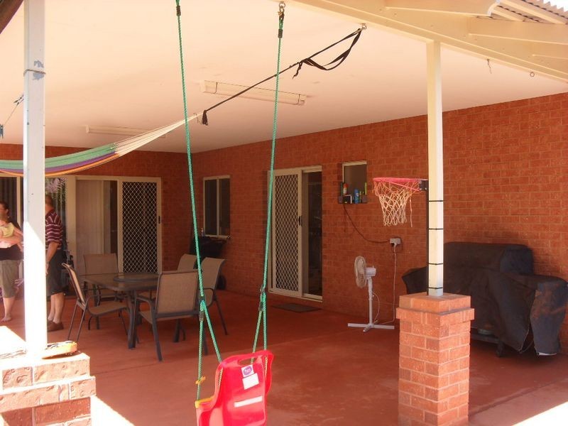 17 Middleton Way, Karratha WA 6714