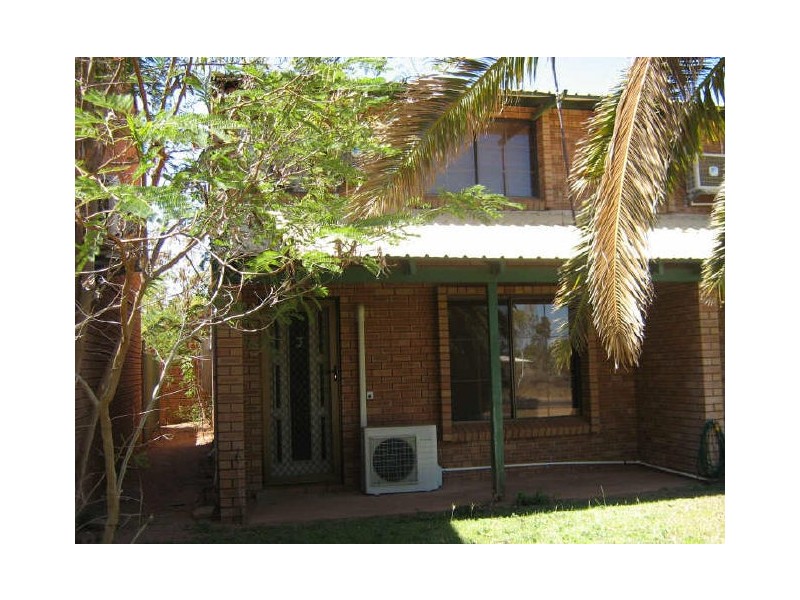 3/2 Sun Court, Millars Well WA 6714