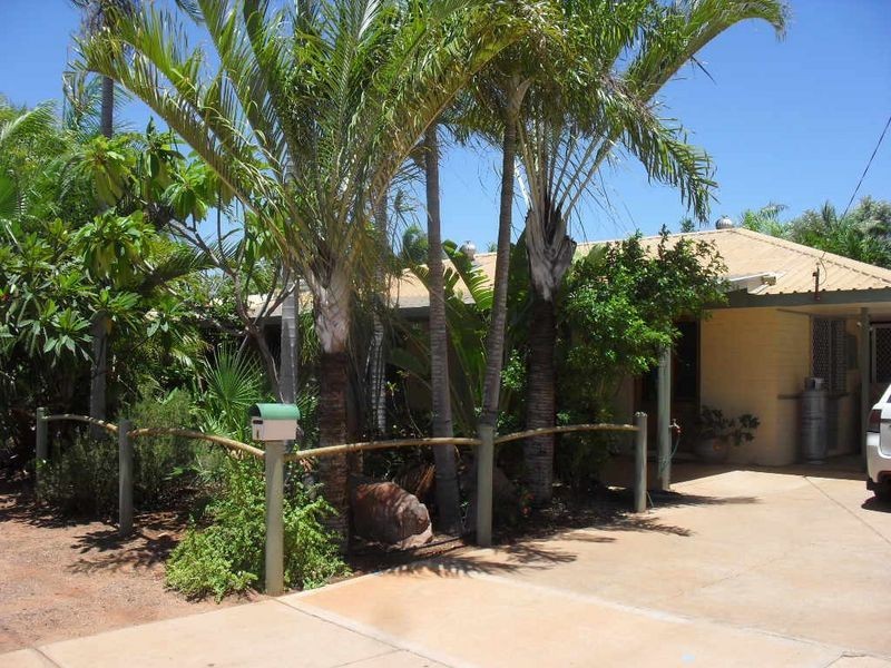 4 Pearse Place, Karratha WA 6714
