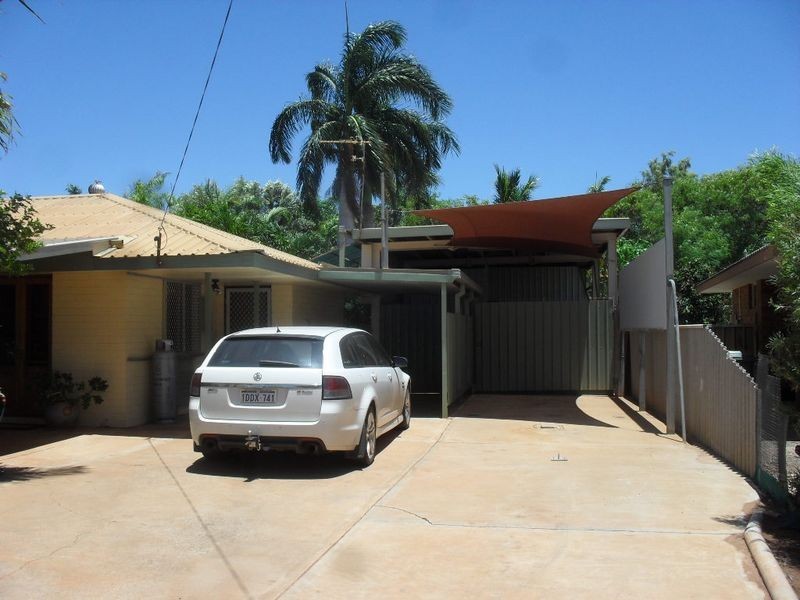 4 Pearse Place, Karratha WA 6714