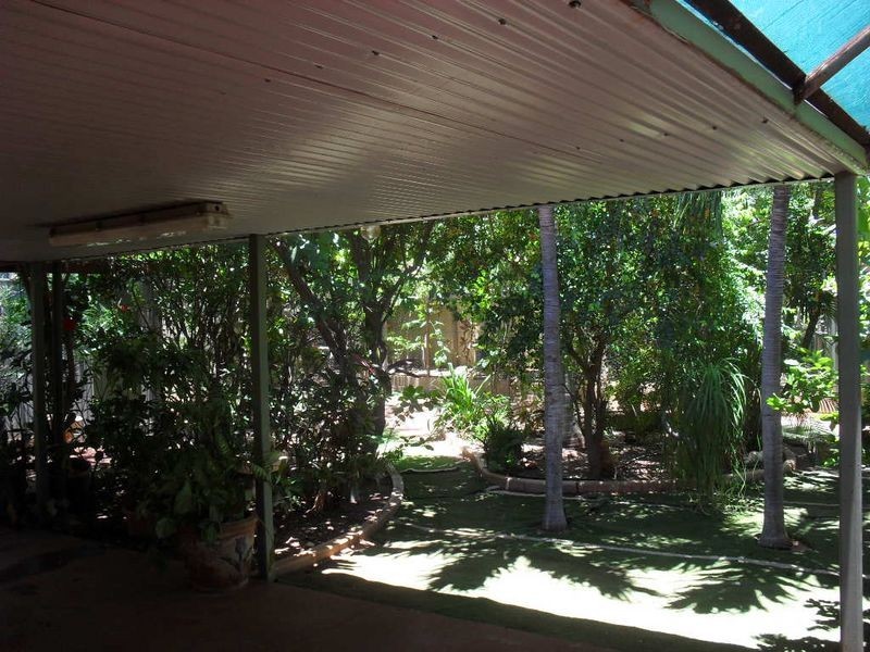 4 Pearse Place, Karratha WA 6714