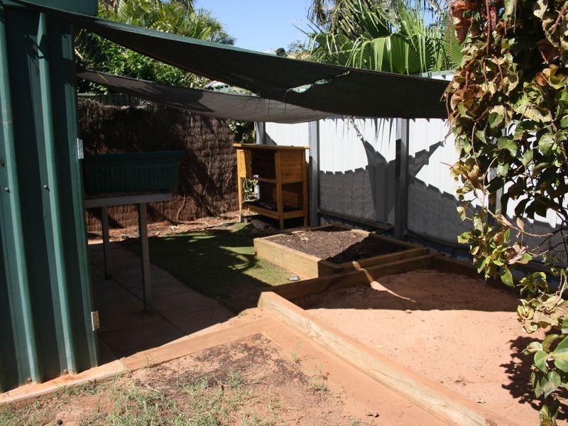 6 Gillam Place, Karratha WA 6714