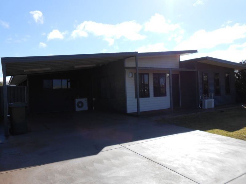 46 Brolga Meander, Nickol WA 6714