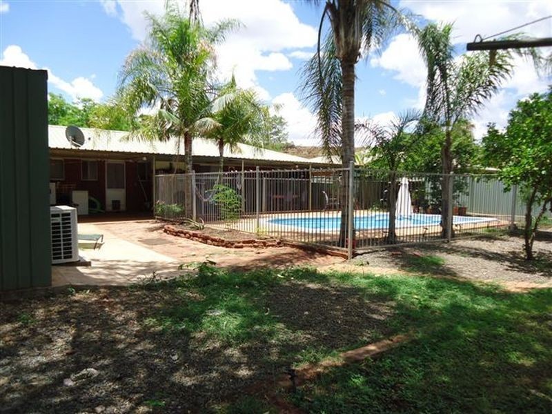 451 Croton Street, Tom Price WA 6751