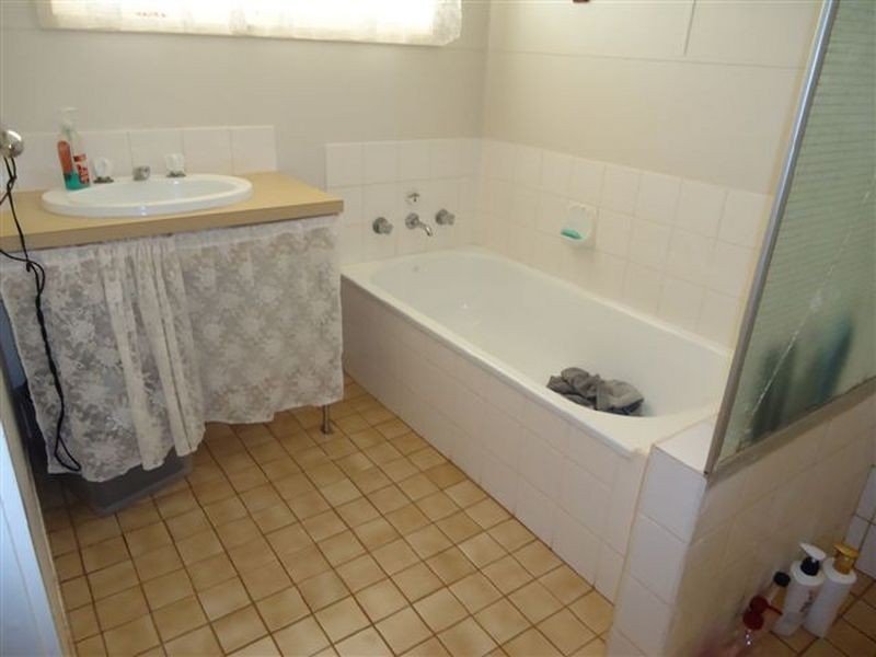 451 Croton Street, Tom Price WA 6751