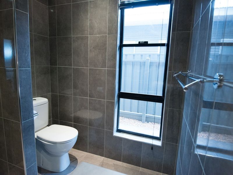 25 Curlew Street, Baynton WA 6714