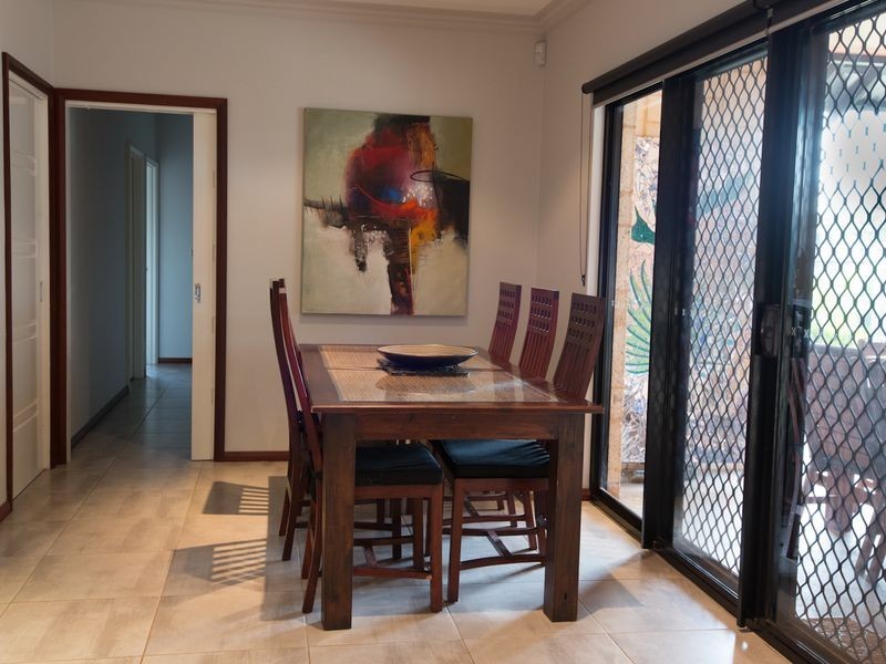 25 Curlew Street, Baynton WA 6714