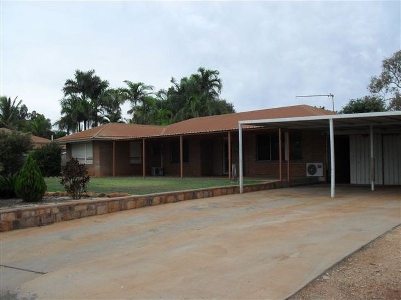 155 Giles Crescent, Dampier WA 6713