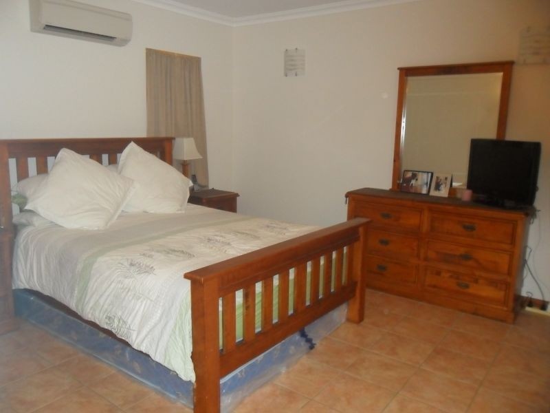 32 Brolga Meander, Nickol WA 6714