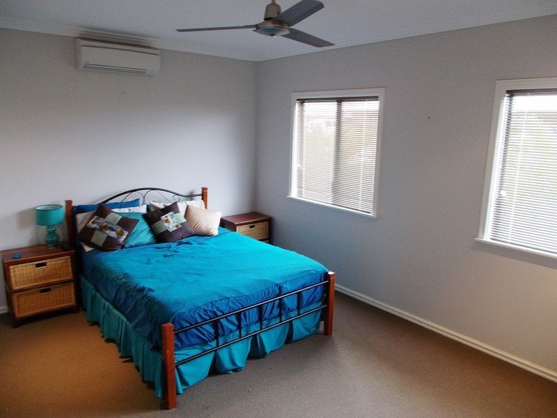 16 Brolga Meander, Nickol WA 6714