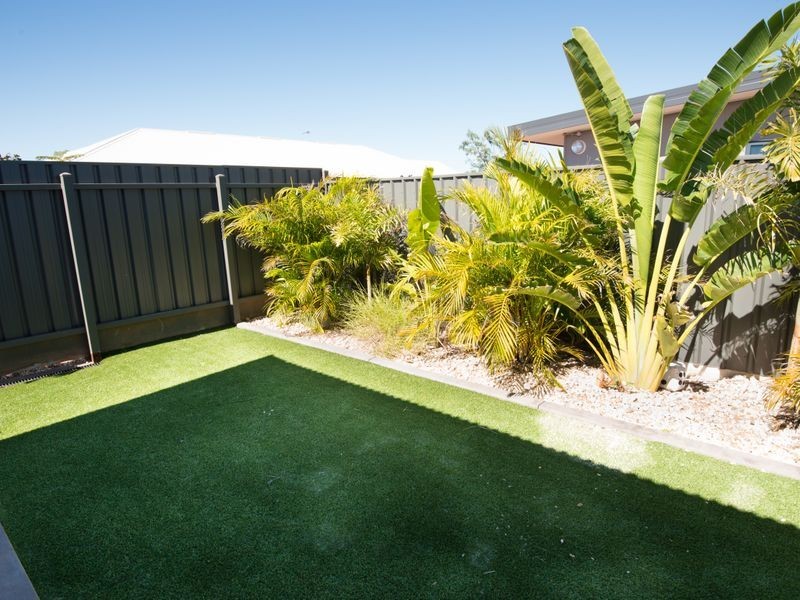 12 Curlew Street, Baynton WA 6714