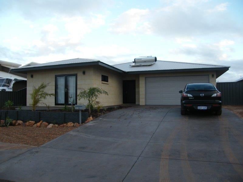 16 Nyumari Street, Baynton WA 6714