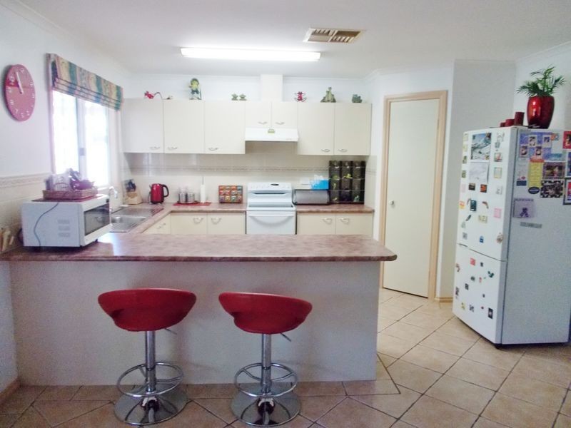 12 Jennifer Court, Pegs Creek WA 6714