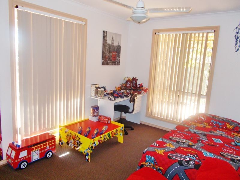 12 Jennifer Court, Pegs Creek WA 6714