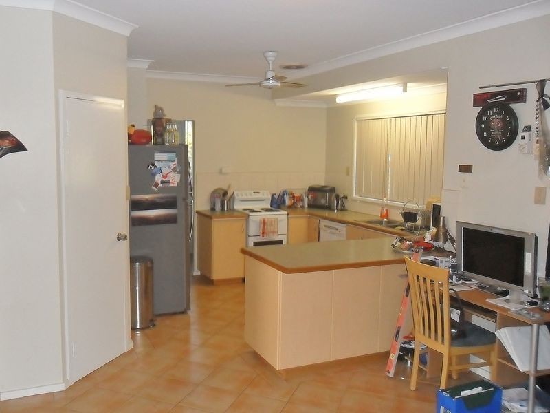 10 Baynton Drive, Baynton WA 6714