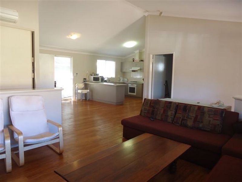 352 Poinsettia Street, Tom Price WA 6751