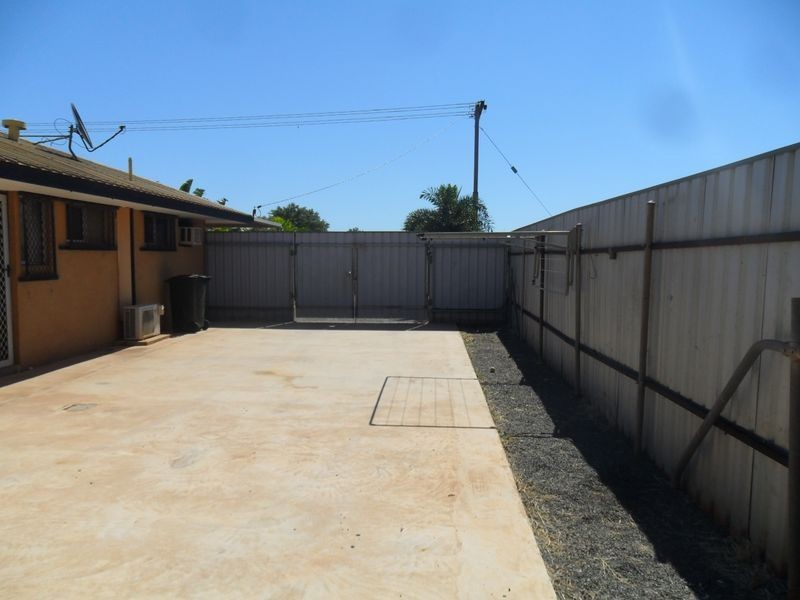 6B Law Court, Millars Well WA 6714