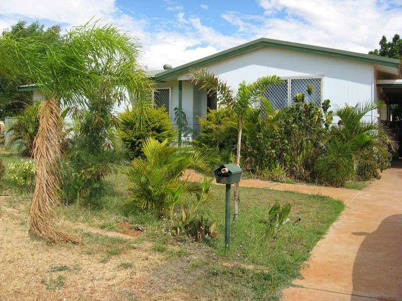 15 McCamey loop, Karratha WA 6714