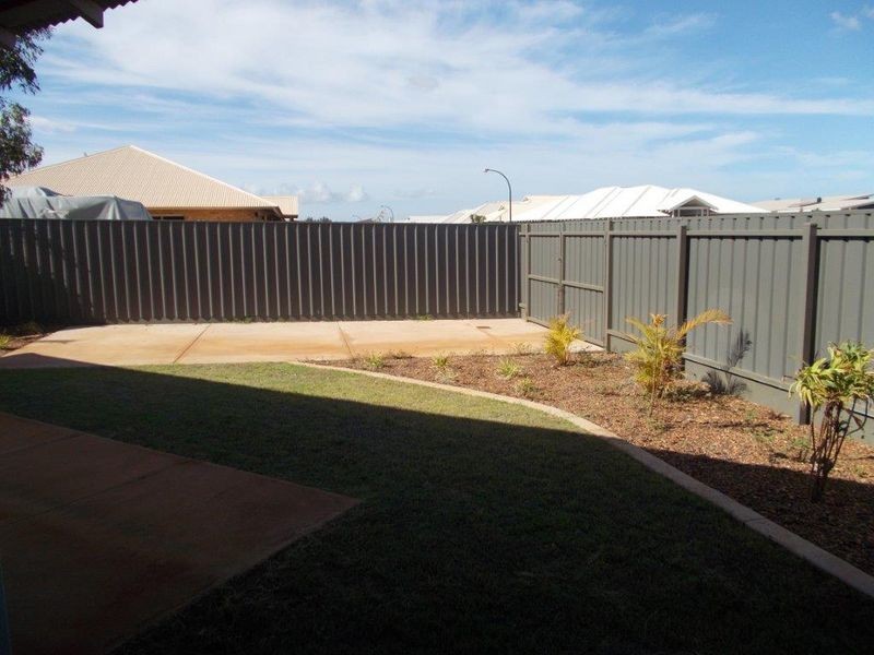 29 Mujira Ramble, Baynton WA 6714