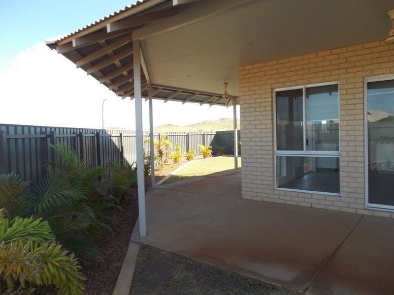 29 Mujira Ramble, Baynton WA 6714