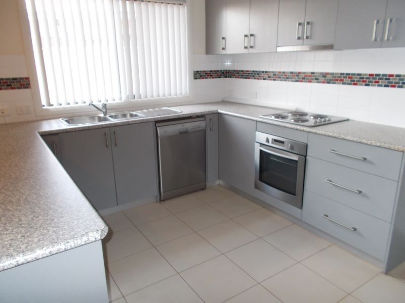 2 Ophthalmia Cres, Newman WA 6753