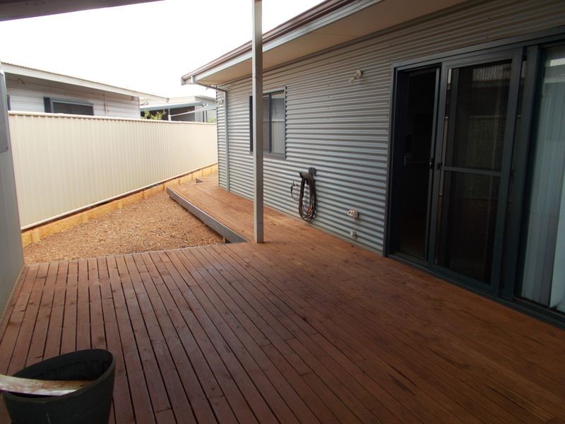 2 Ophthalmia Cres, Newman WA 6753