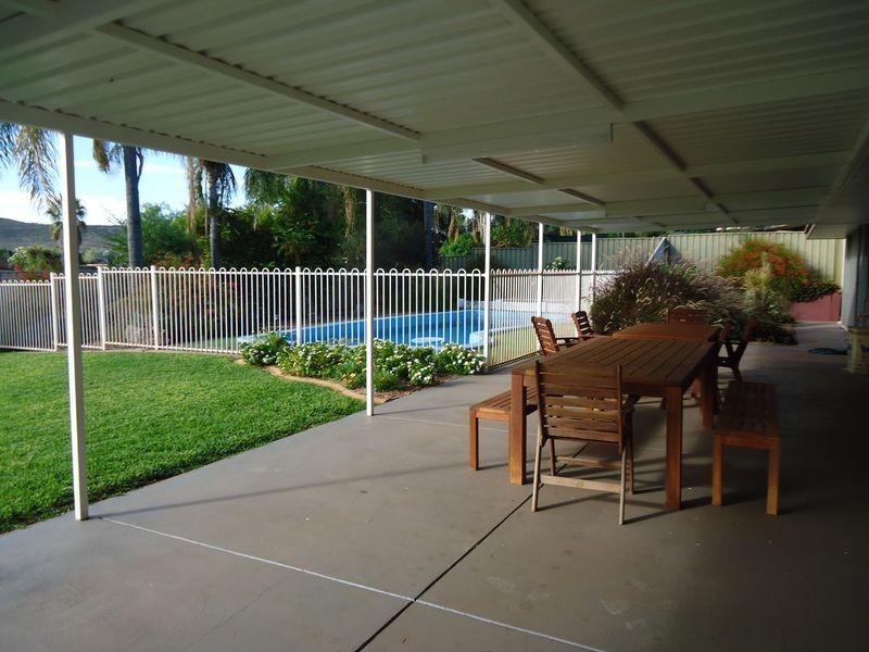 1037 Gunggari Circuit, Tom Price WA 6751