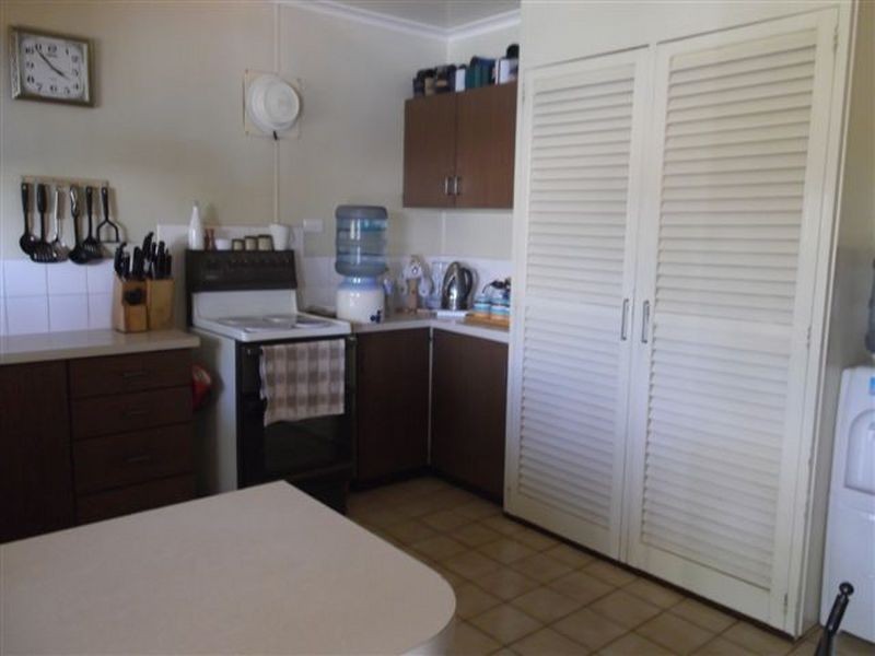 828 Warara Street, Tom Price WA 6751