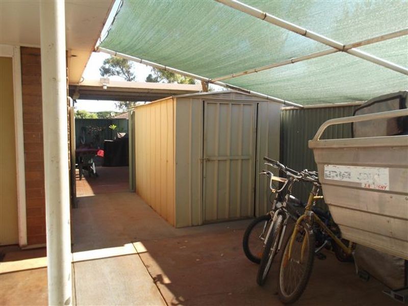 828 Warara Street, Tom Price WA 6751