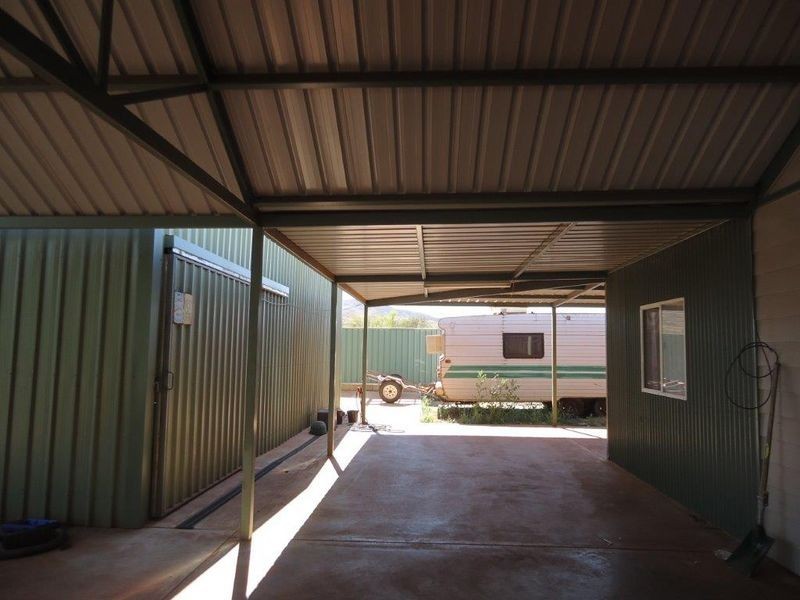 12 Killawarra, Tom Price WA 6751