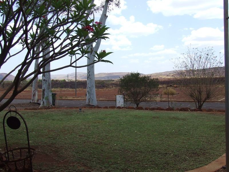 828 Warara Street, Tom Price WA 6751