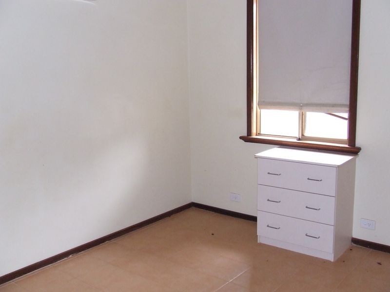 12 Knox Wy, Newman WA 6753