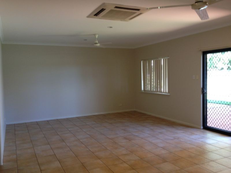 16 Thistle Loop, Nickol WA 6714