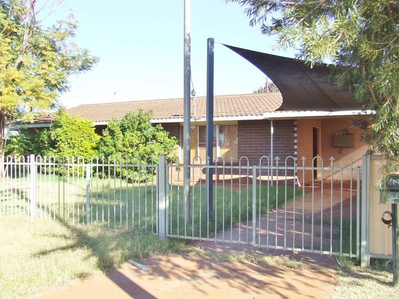 12 Barara Street, Newman WA 6753