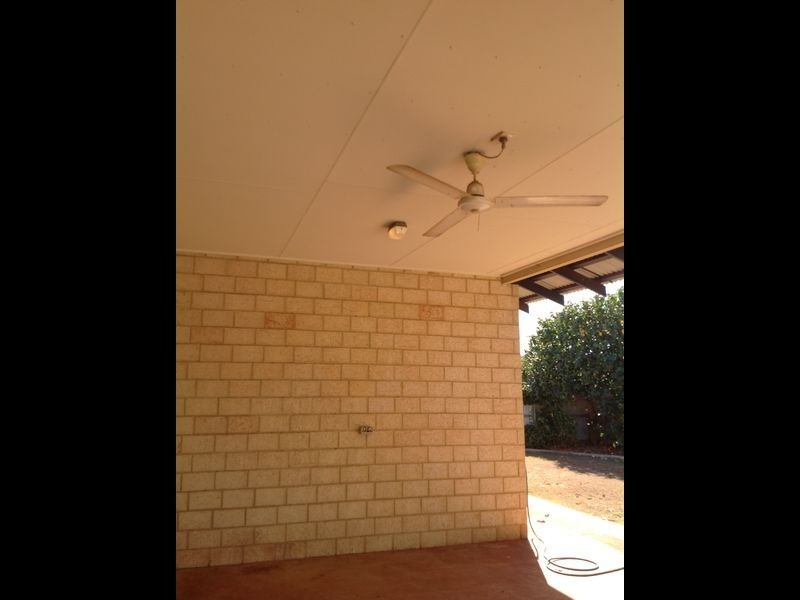 14 Reed Court, Baynton WA 6714