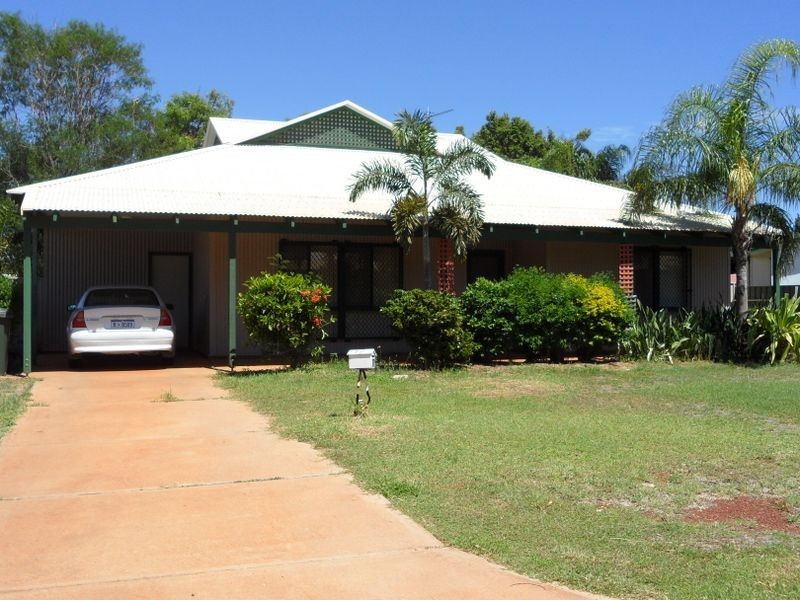 17 McCamey Loop, Baynton WA 6714