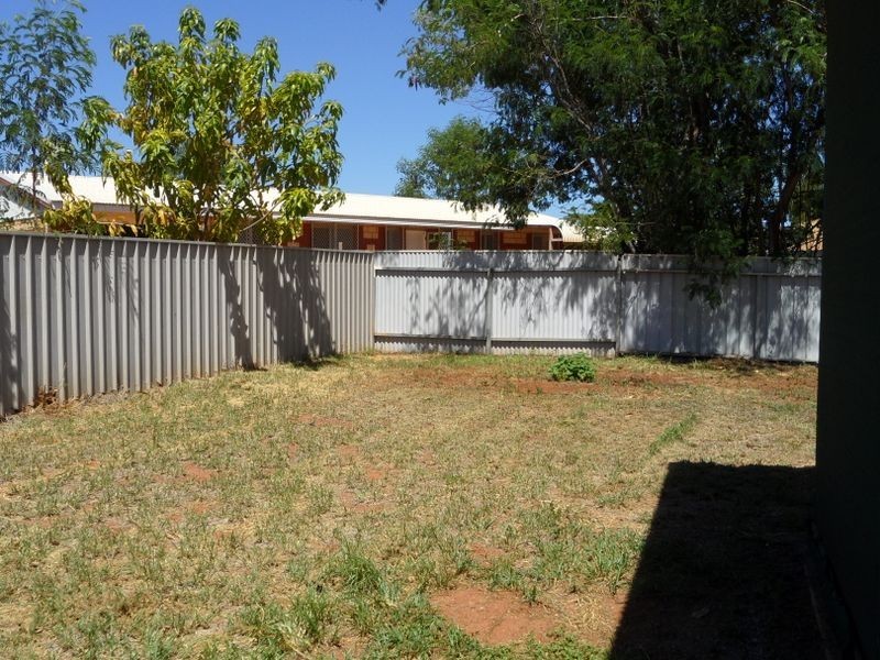 17 McCamey Loop, Baynton WA 6714