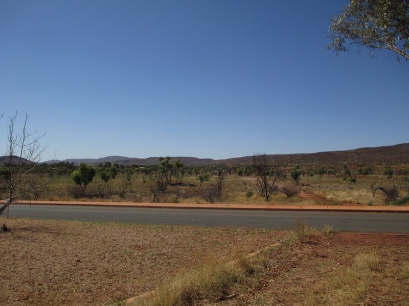 686 Yaruga Street, Tom Price WA 6751