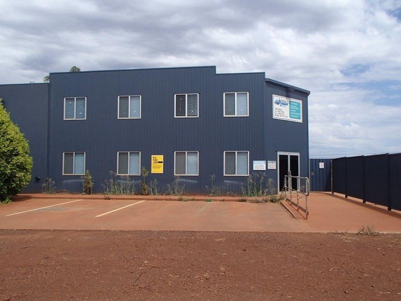 35 Boonderoo Road, Tom Price WA 6751