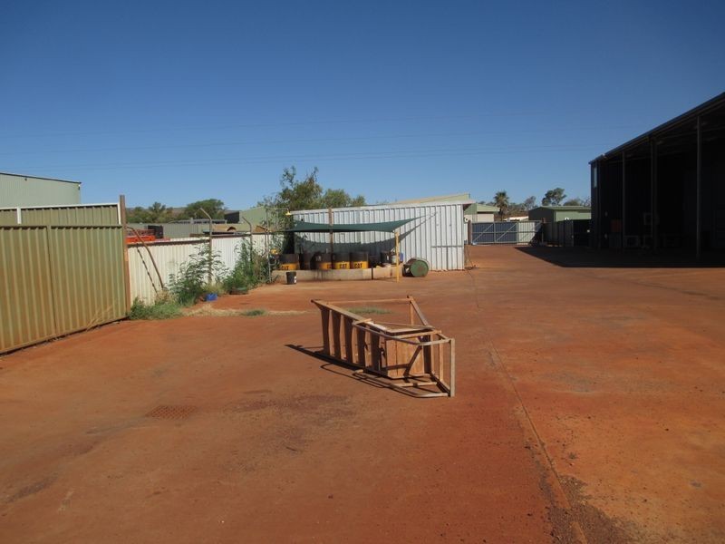 35 Boonderoo Road, Tom Price WA 6751