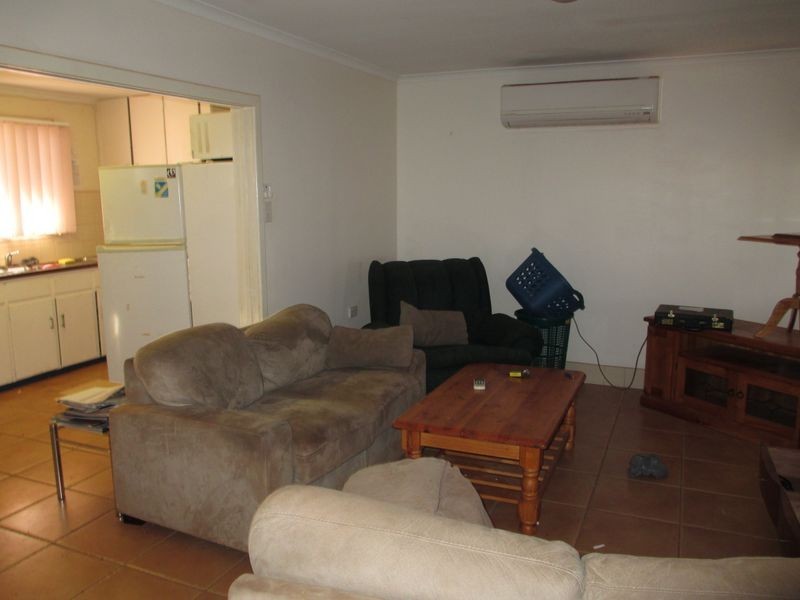 35 Boonderoo Road, Tom Price WA 6751