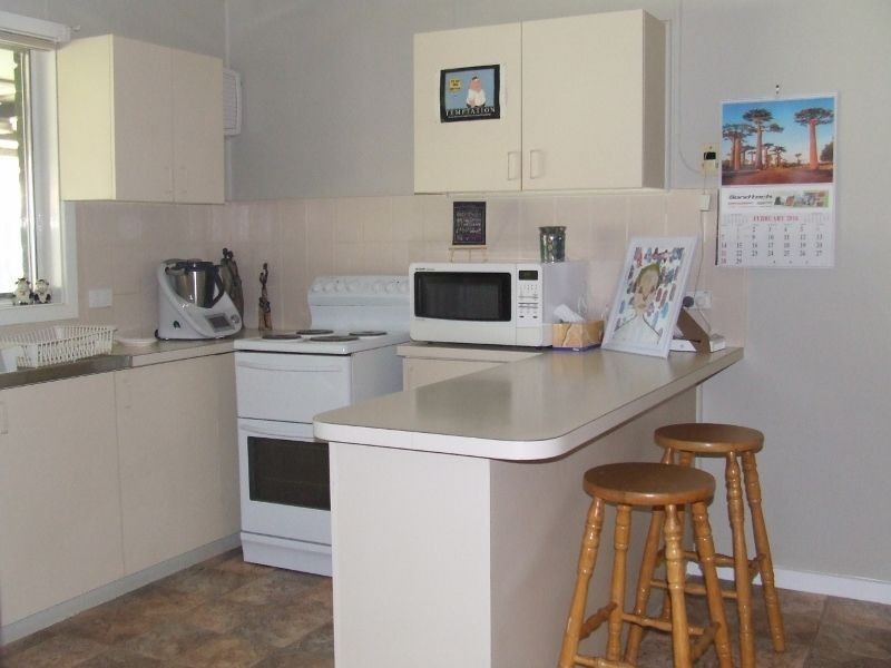 520 Lockyer Ave, Paraburdoo WA 6754